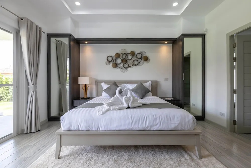 New Modern 3 Bedroom Pool Villa MS24