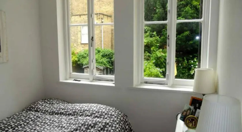 FG Property - Notting Hill, Chesterton Road, Gr. Floor