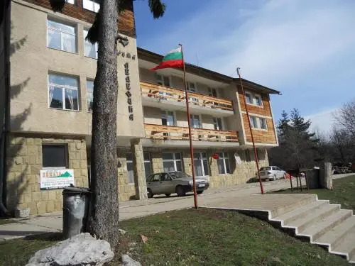 Ledenika Lodge