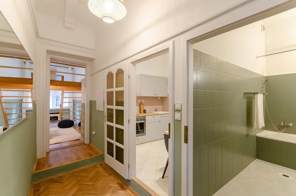 Coriander Apartment