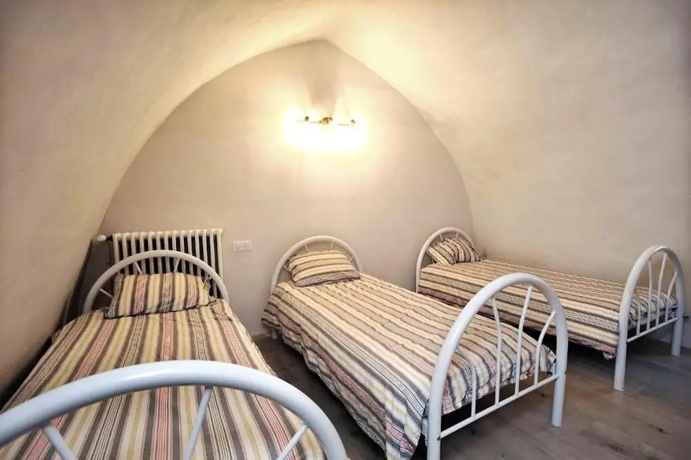 House With 4 Bedrooms in Saint-georges-de-lévéjac, With Wonderful Moun