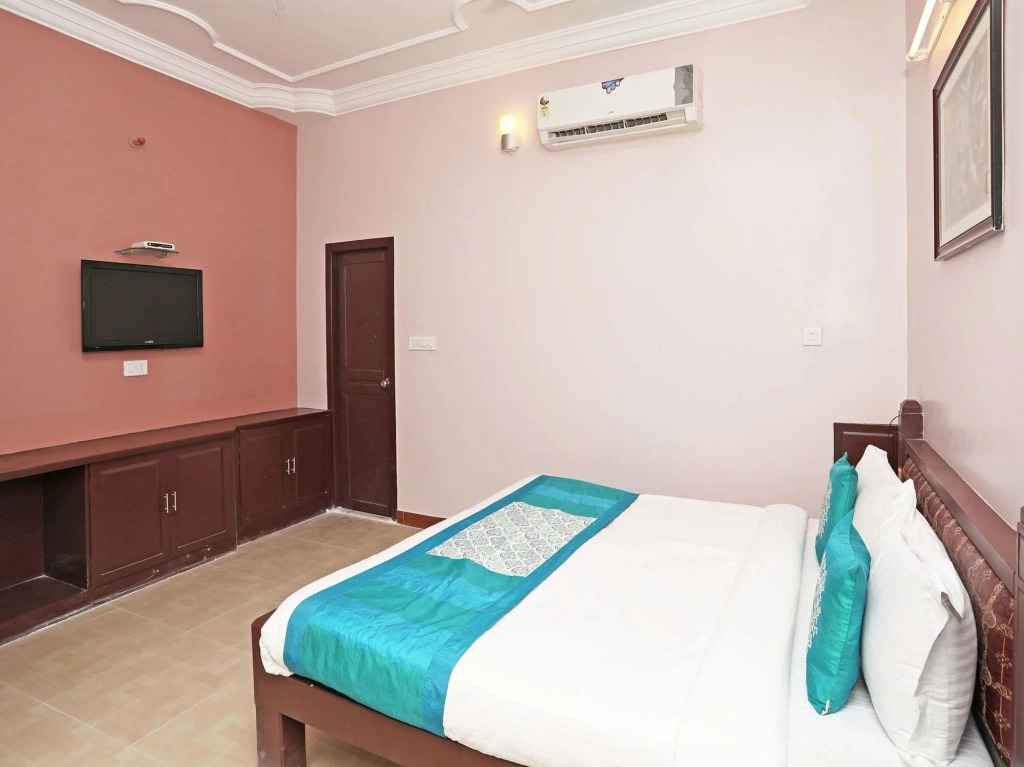 Leela Villas Hotel Jodhpur
