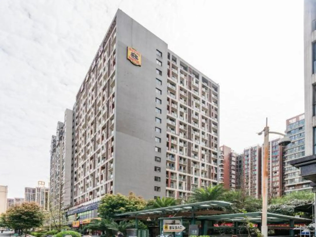 Shidai Weigang Business Hotel
