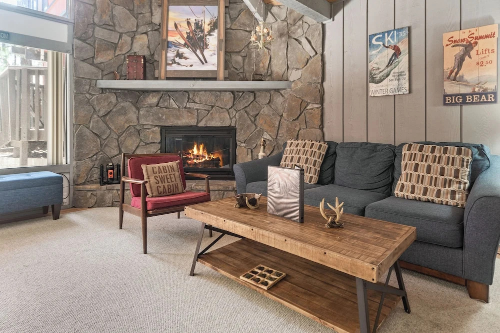 Ski-In Ski-Out Summit Townhouse