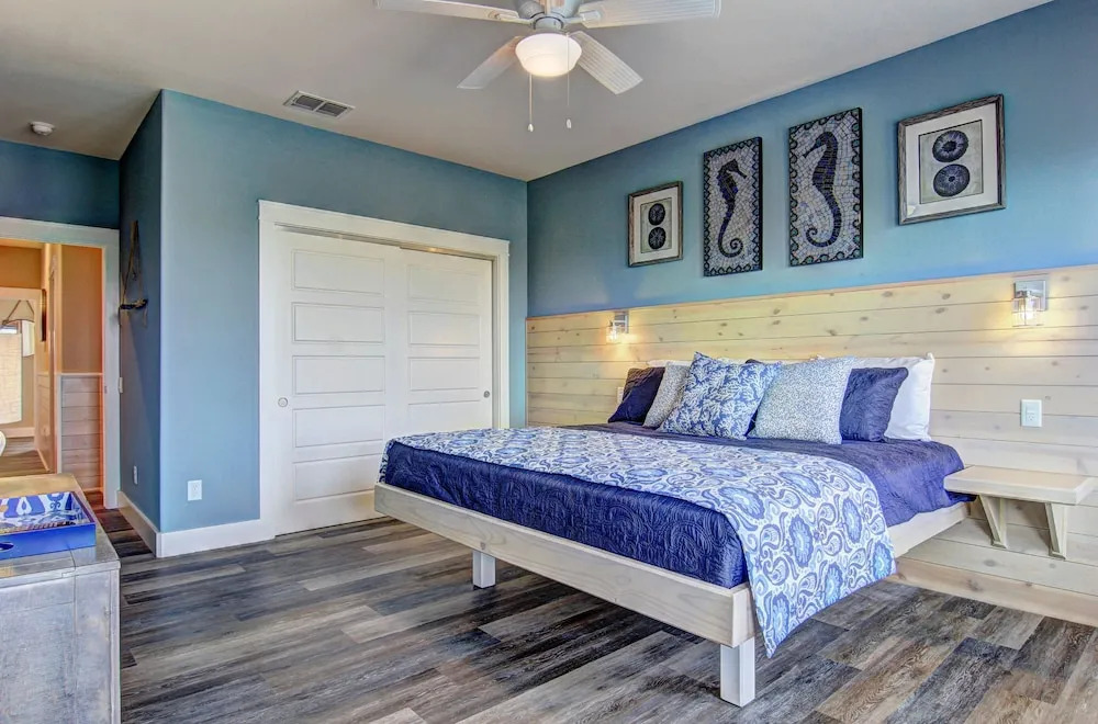 With A Splash Vw60 4 Bedrooms 4.5 Bathrooms Home