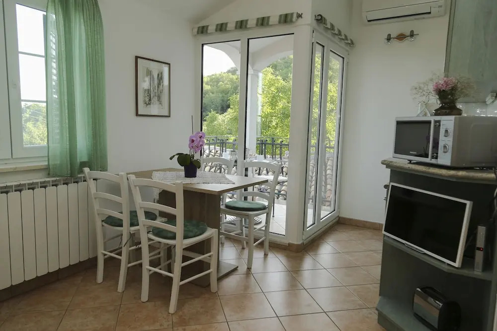 Apartments Tinka