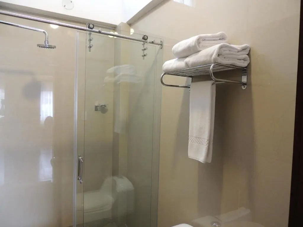 Quindeloma Art Hotel & Gallery