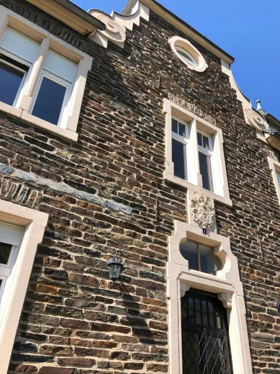 Haus Nummer 1, Moselblick
