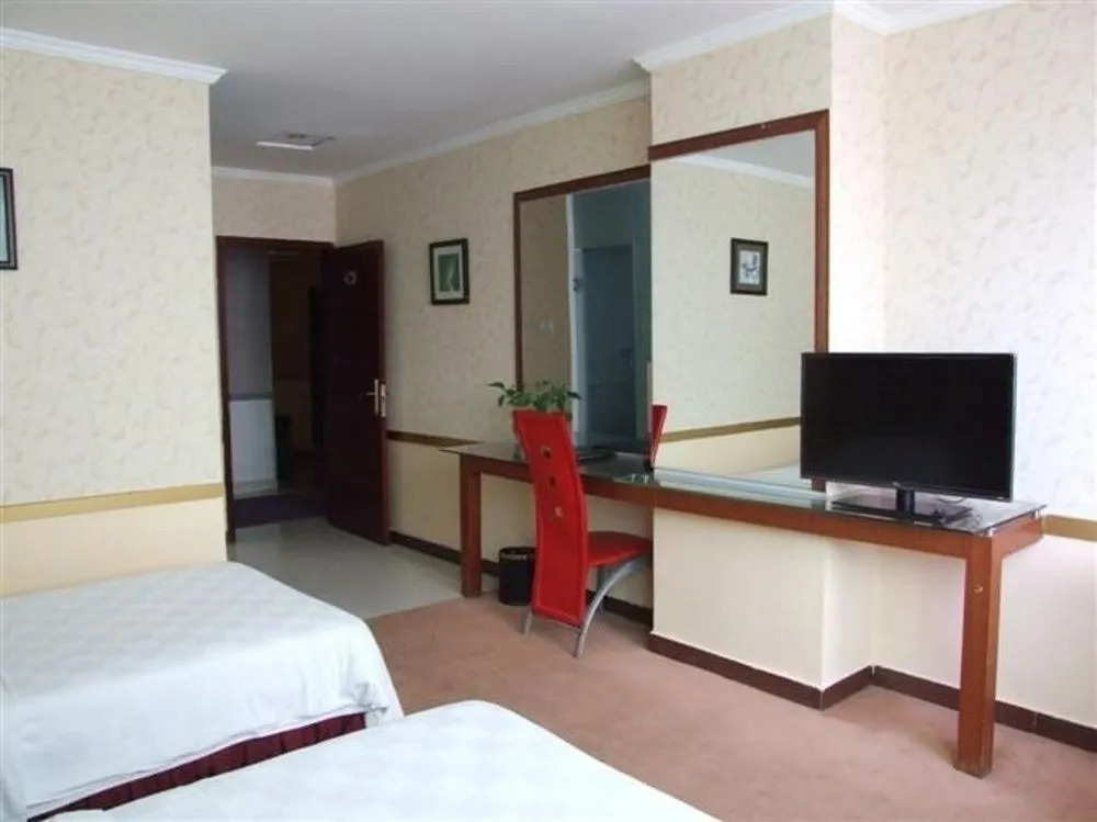 Silver Spring Hotel