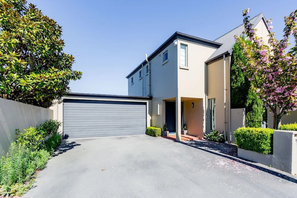 St Albans St Villa