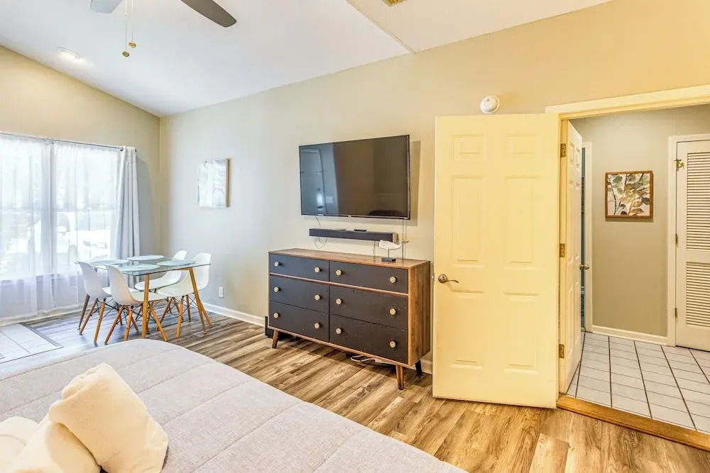 Golf Villa Near Sunset Beach & Intracoastal