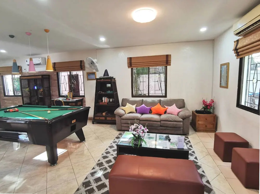 Baan Kanittha - 5 Bedrooms Pool Villa