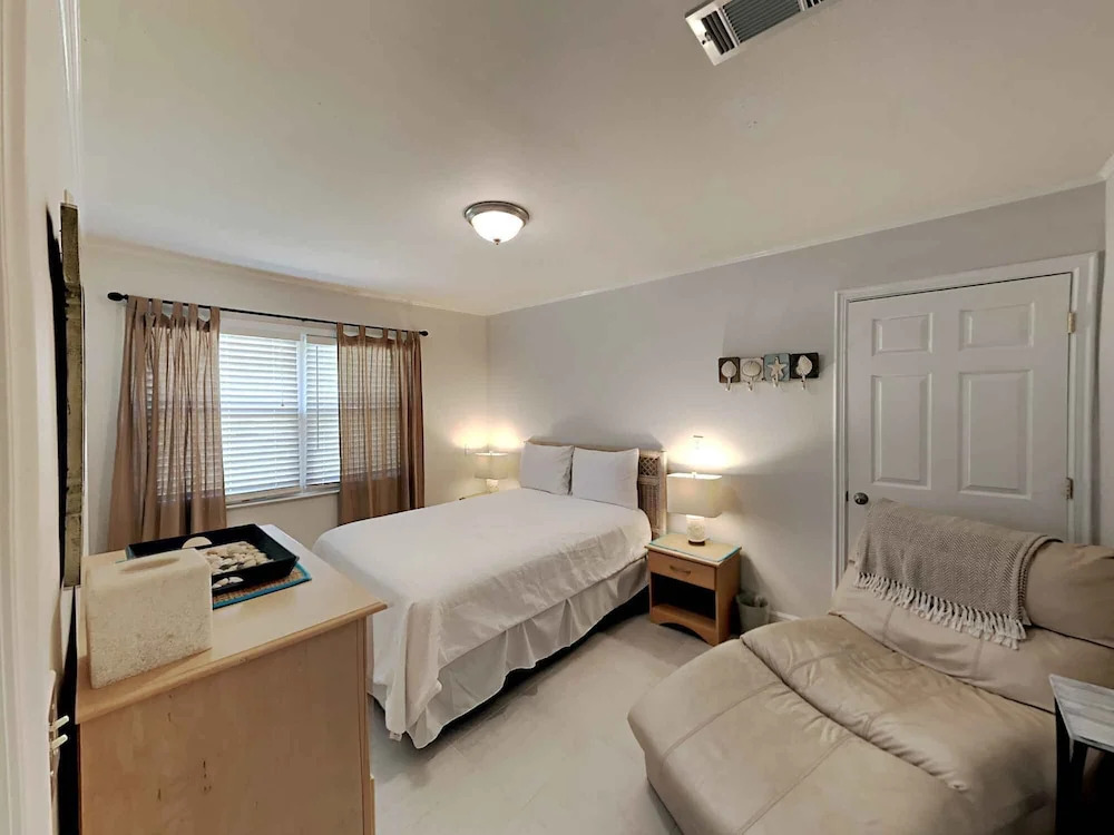 Camellia Cottage