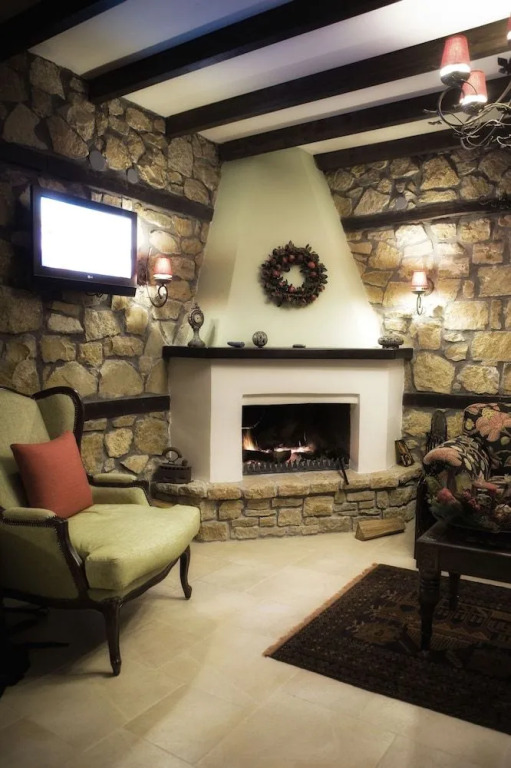 Archontiko Emmanouilidi Suites