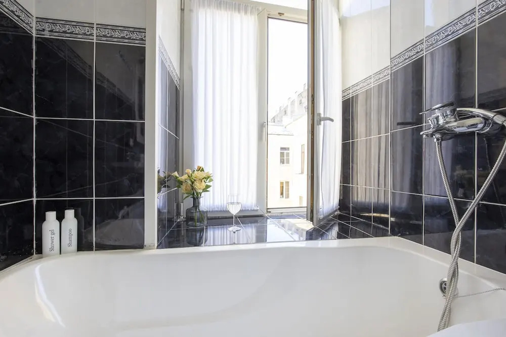 City Of Rivers Kutuzova 2 rooms