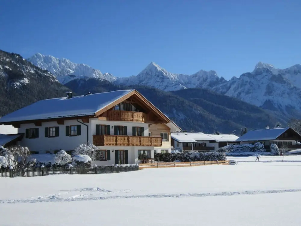 Holiday Apartment "wetterstein"