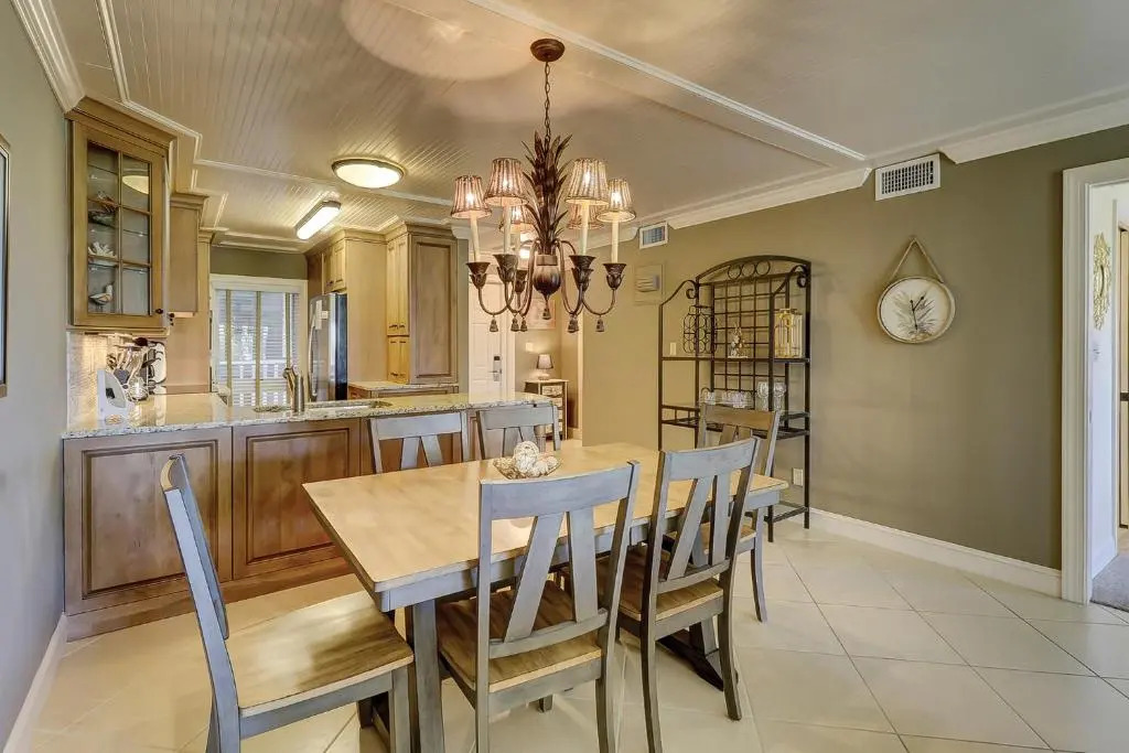 211 Shorewood 2 BR Oceanfront Condo