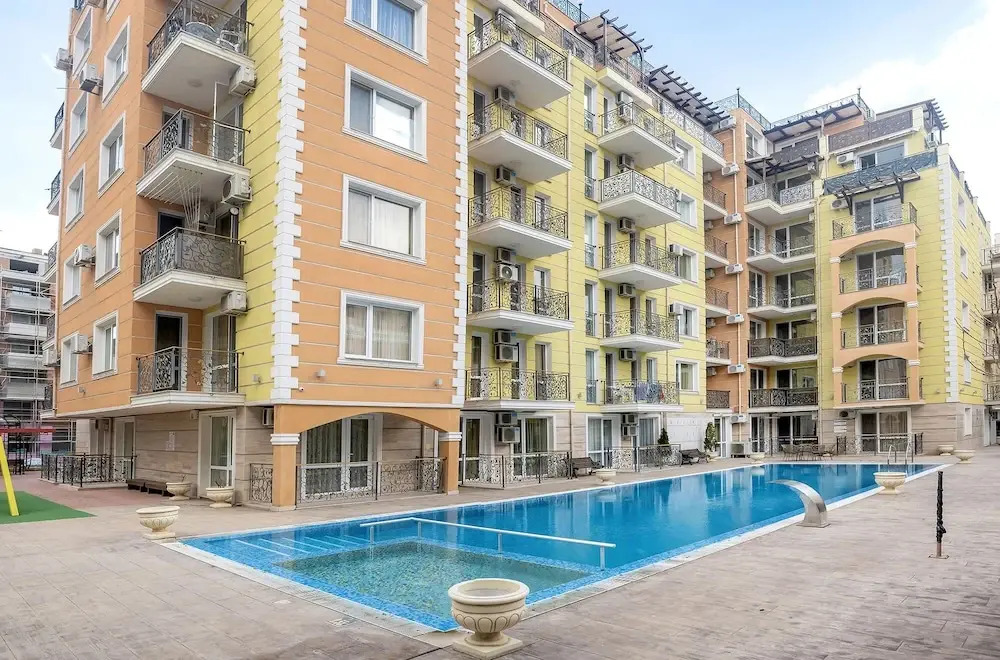 Mon Tour apartments