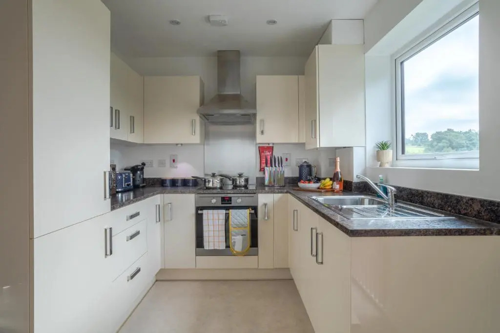 Cosy 1 Bed Apartment with LillyRose Apartments, Free Parking, Free Wi-Fi, Hemel Hempstead