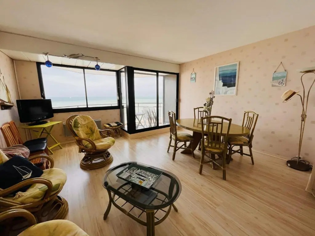 Appartement Les Sables-d'Olonne, 3 pièces, 6 personnes - FR-1-197-489
