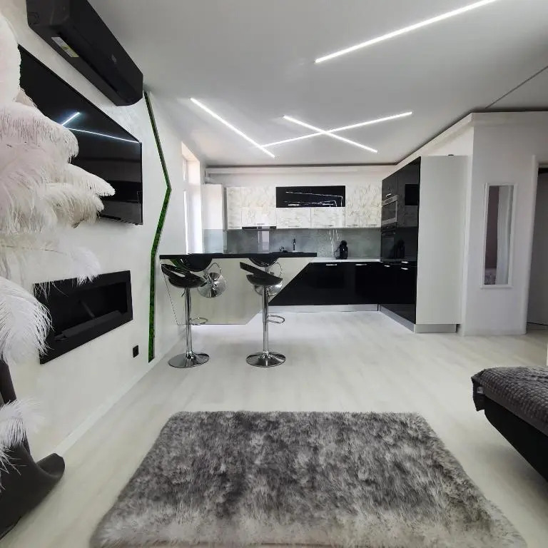 Noah Residence