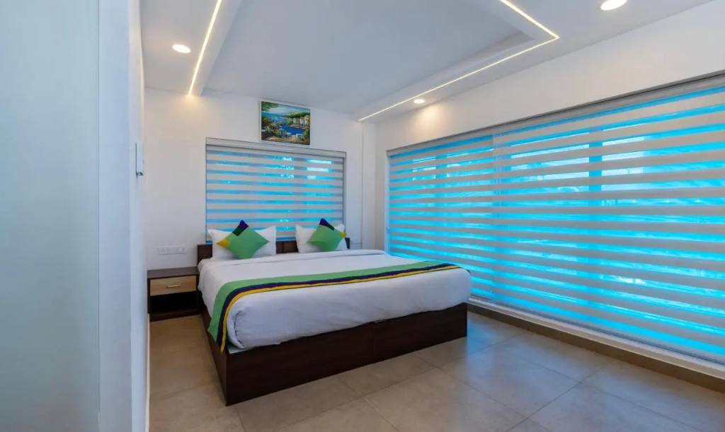Thejas Houseboat Premium Three