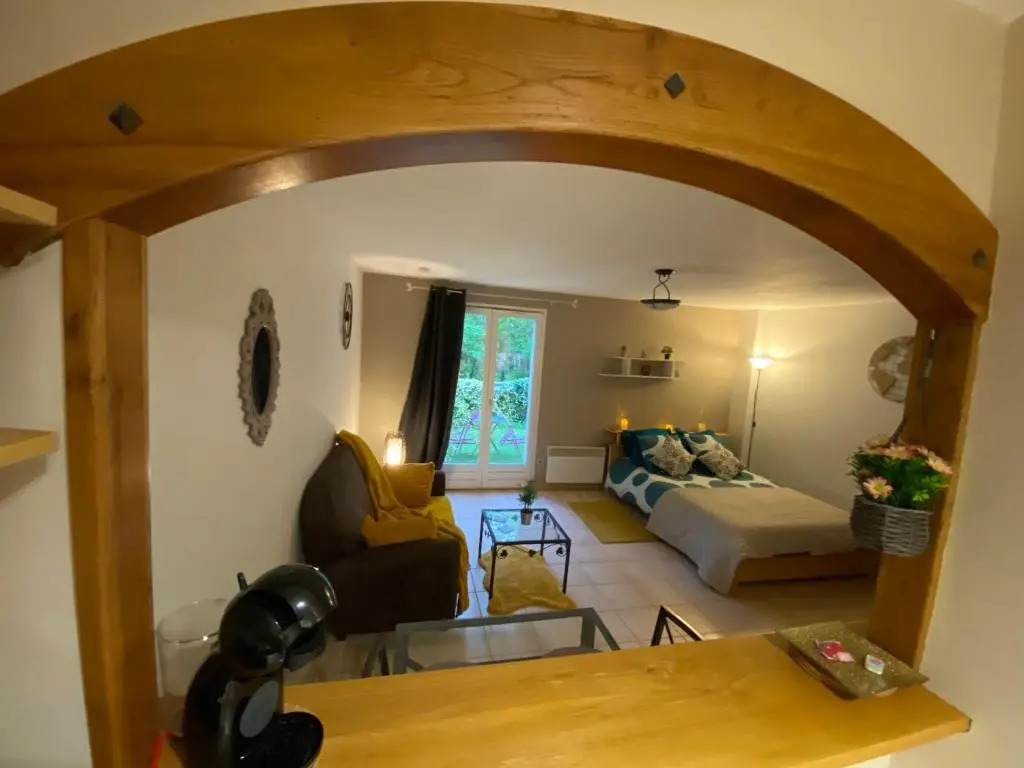 Appartement Cosy avec jardin privatif et garage