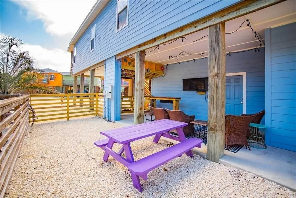 2727 S 11th Street #34 4 Bedrooms 3.5 Bathrooms Home