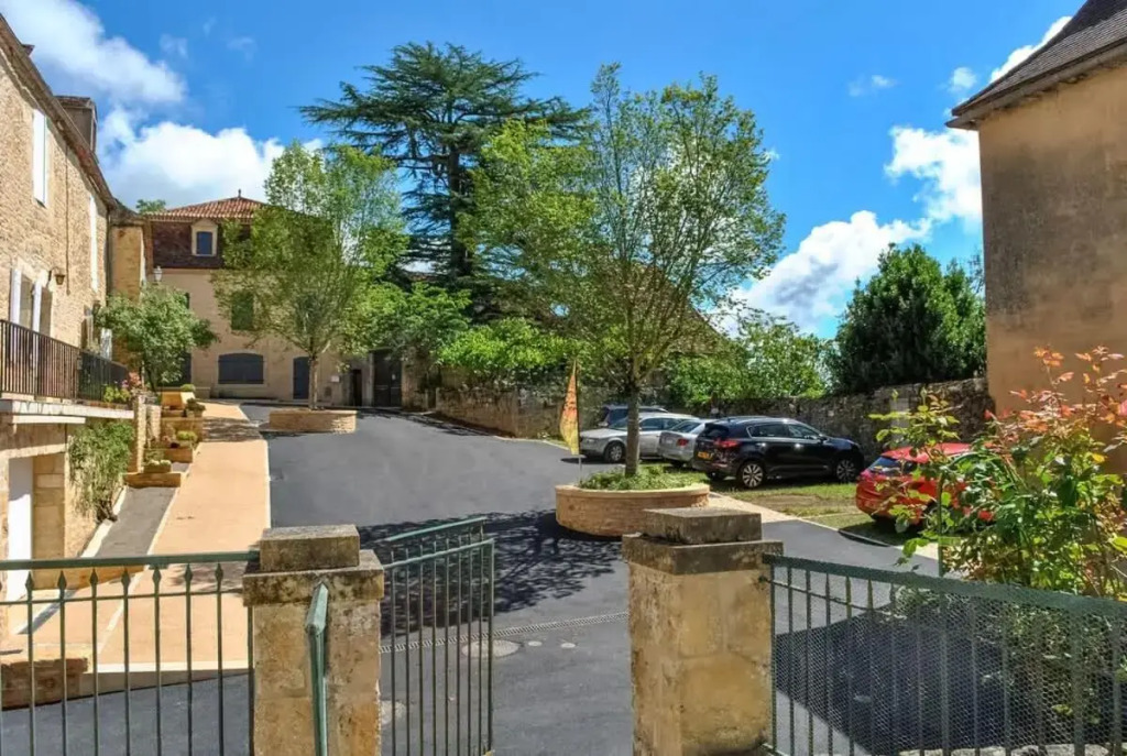 Charming village house in Limeuil for 6