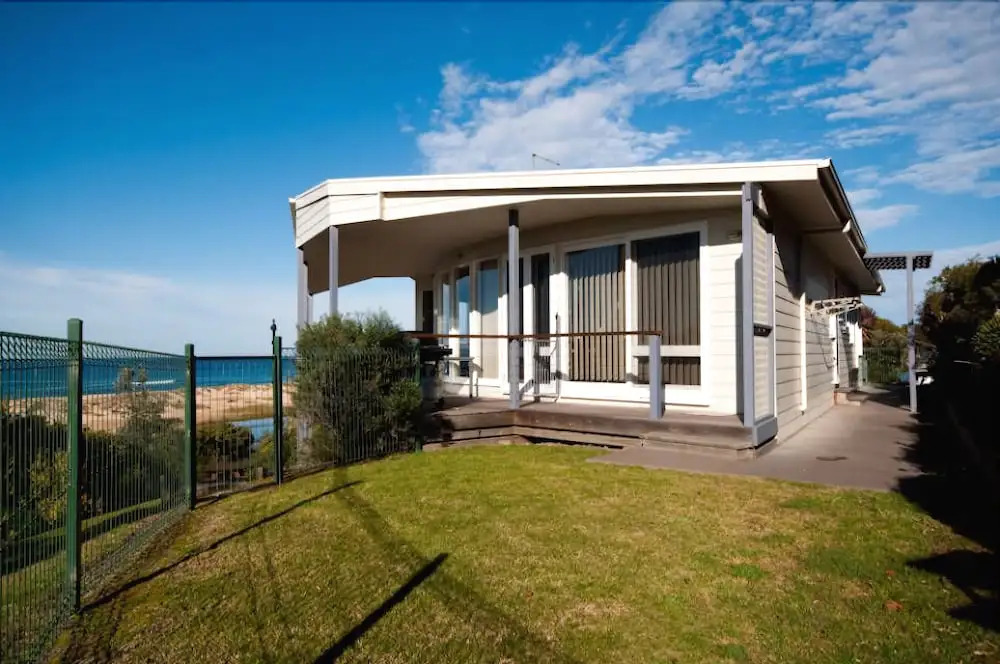 Pelicans Perch - Scenic Coastal Retreat