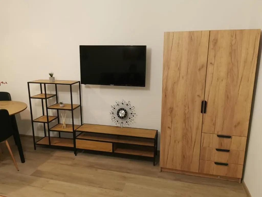 Modern Studio