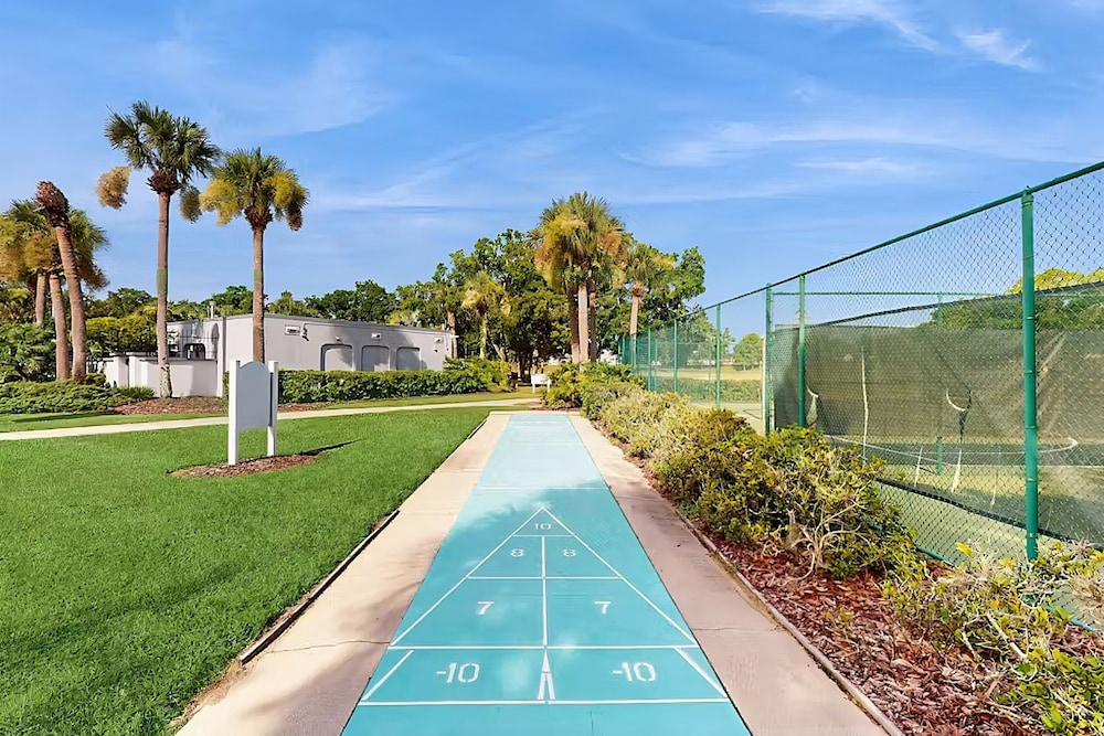 Spacious Dog-friendly Home W/private Pool, Pong Pong, Near Disney