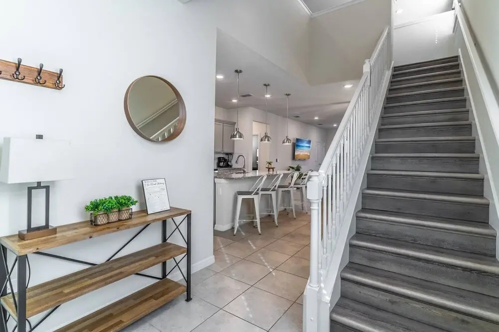 3285 Windsor Island