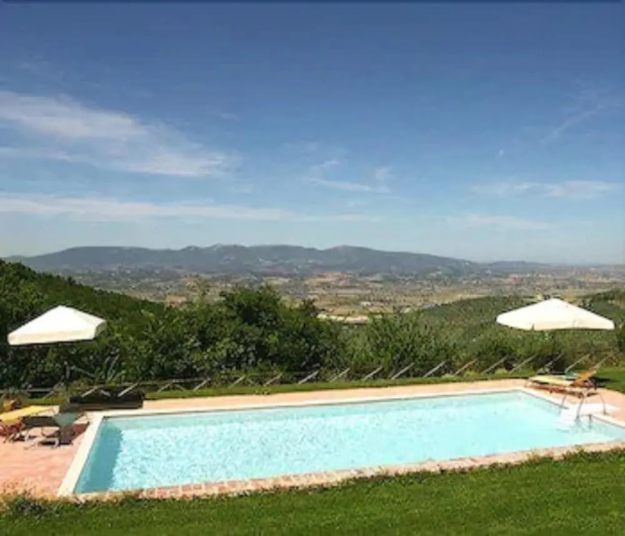 Le Logge di Silvignano Historic House