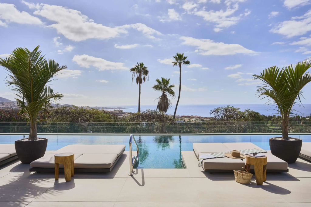 Royal Hideaway Corales Villas