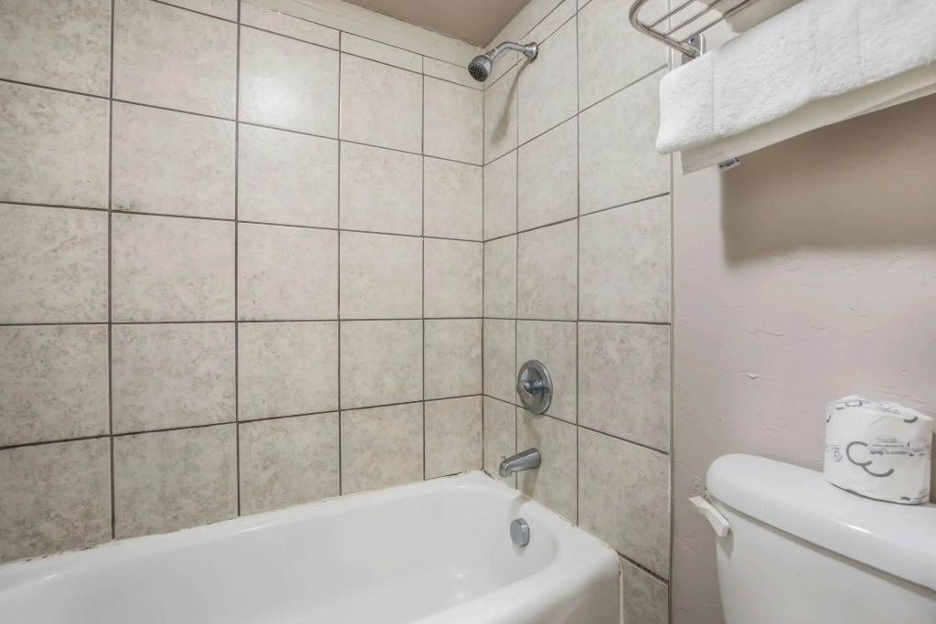 Econo Lodge Neenah