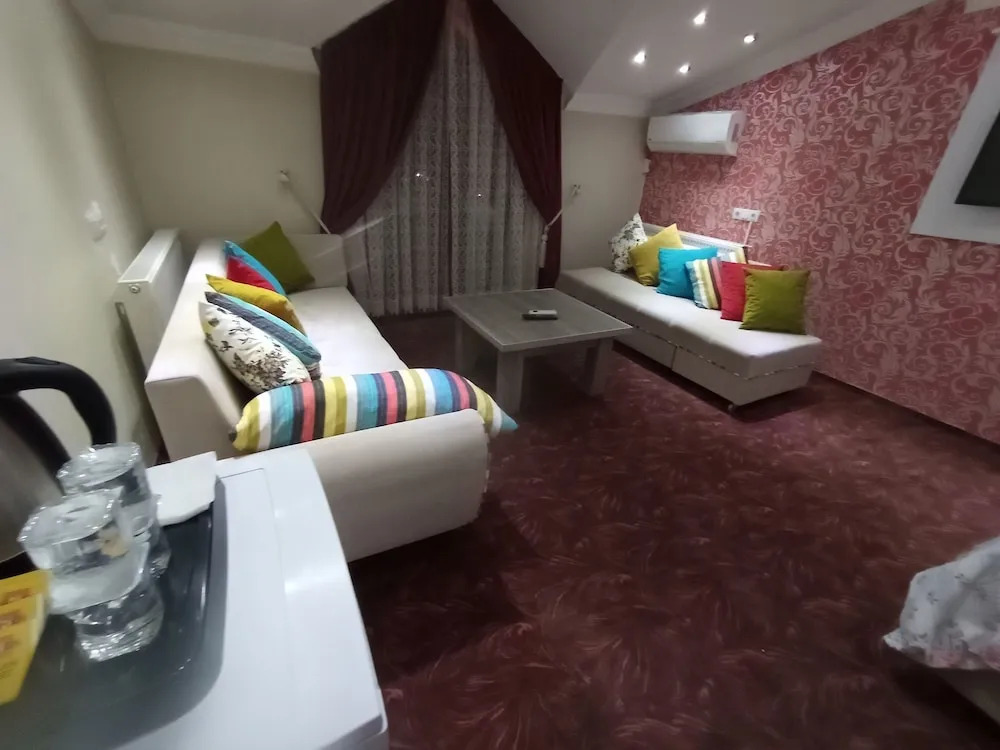 Ceren Otel