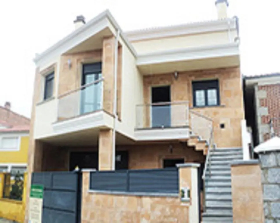 Casa El lince de Granadilla AT-CC-00296, Norte provincia Cáceres, WIFI, Parque infantil, HIDROMASAJE, garaje, LAVAVAJILLAS
