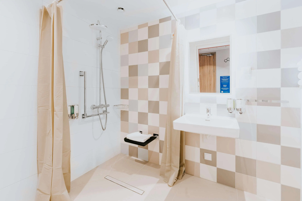 Hampton By Hilton Warsaw Reduta