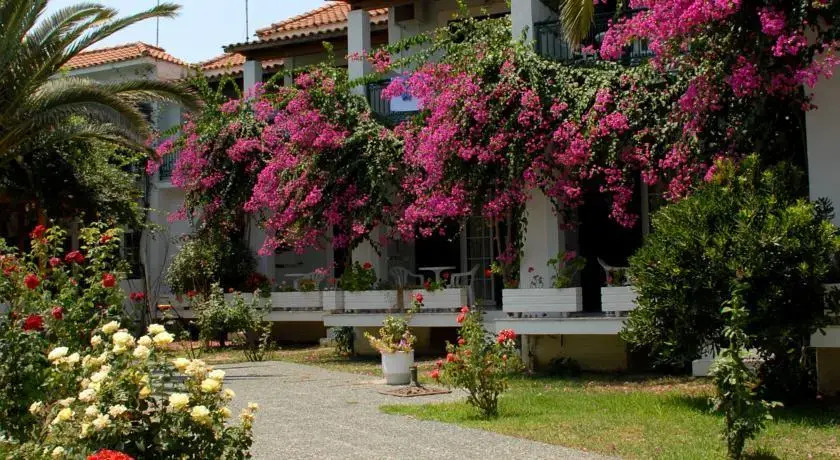 Paradise Hotel