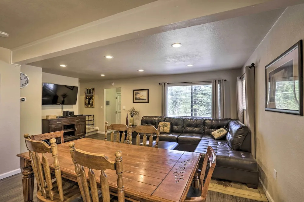 6 Mi to Heavenly Mountain: South Lake Tahoe Rental