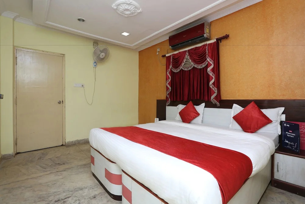 OYO 4526 Jaydev Vihar