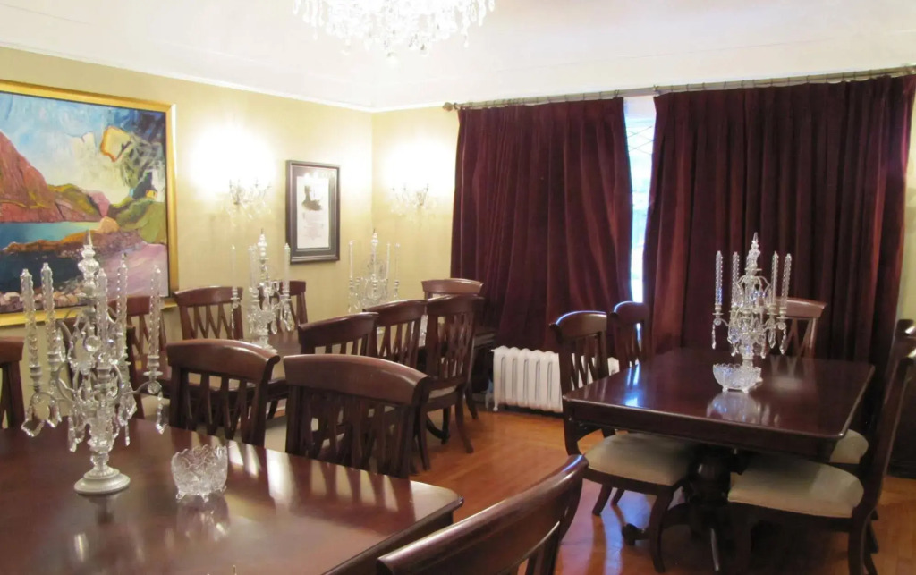 Monroe House Executive Suites