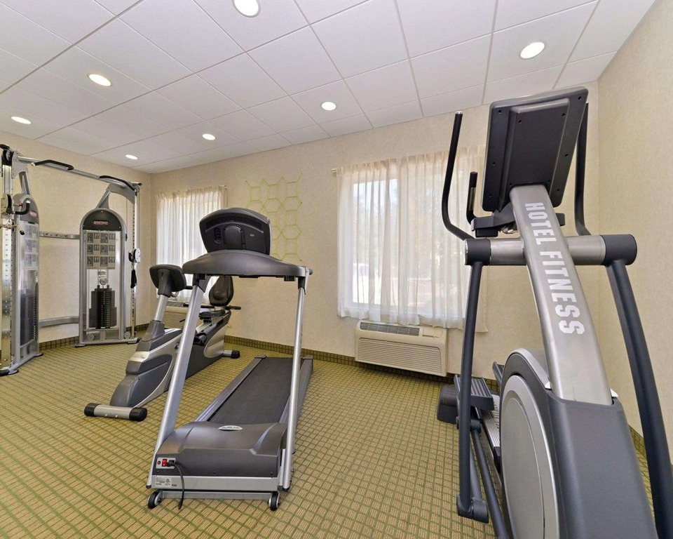 Quality Suites Stratford