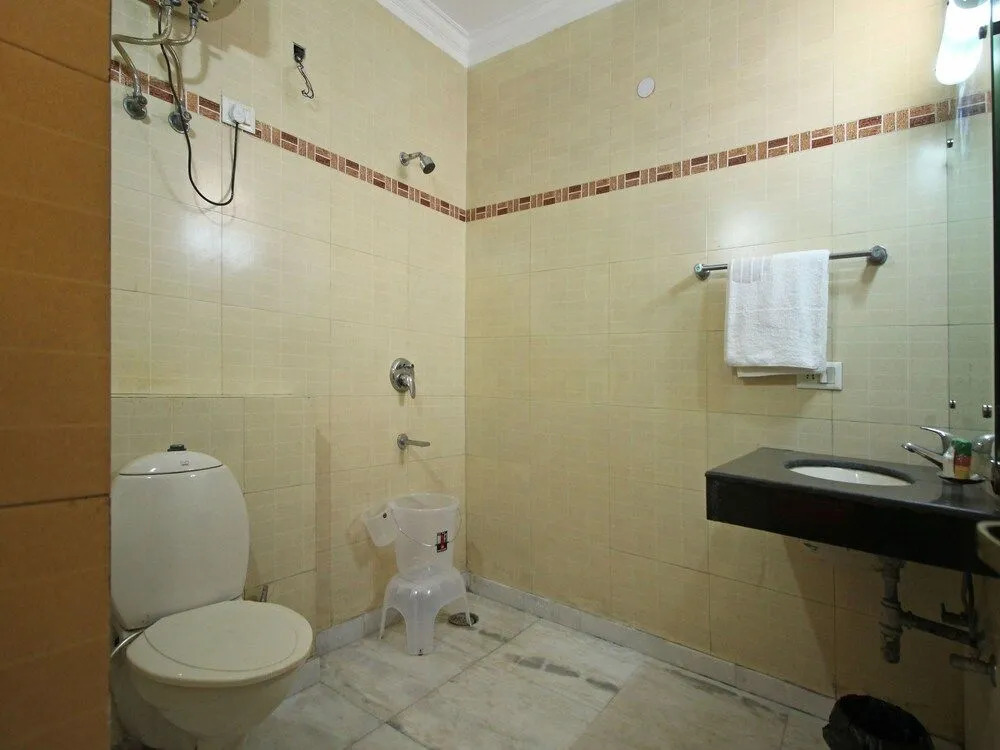 OYO 5741 Grand Highway