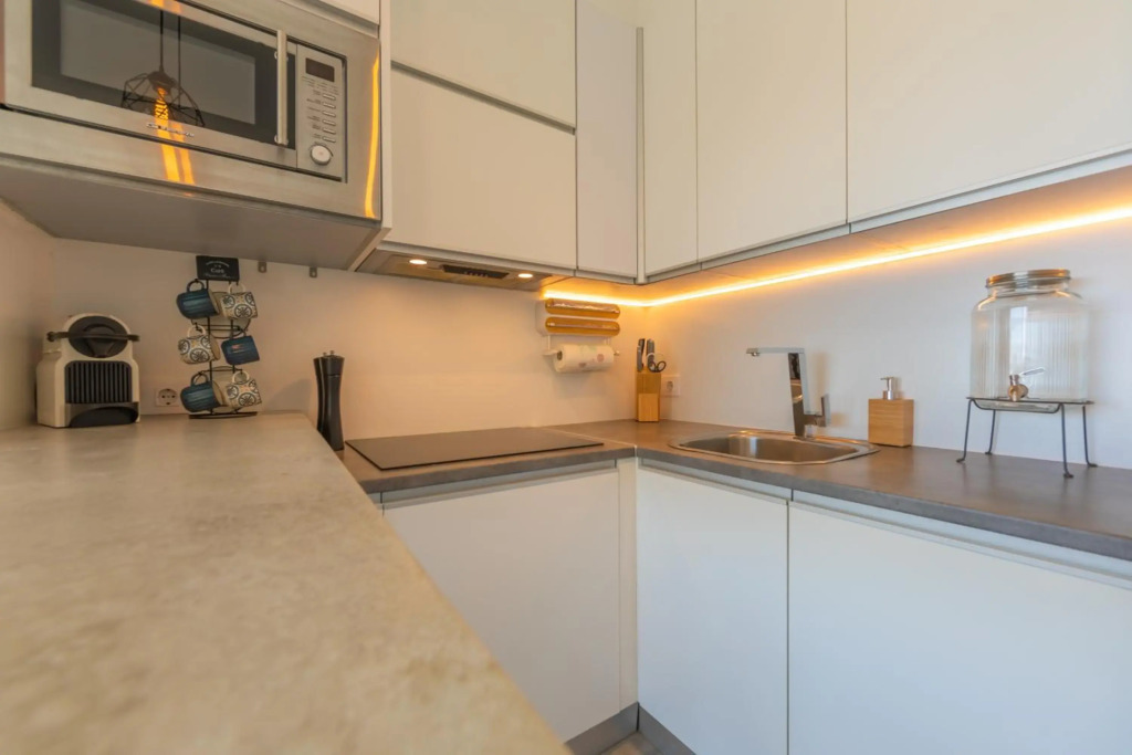 Views, Terrace & Pool - Fibre WIFI - SimplyTarifa