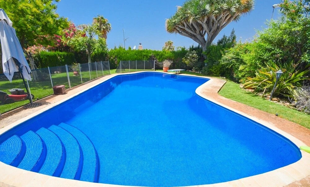 Villa With 6 Bedrooms in Marbella, With Wonderful sea View, Private Po