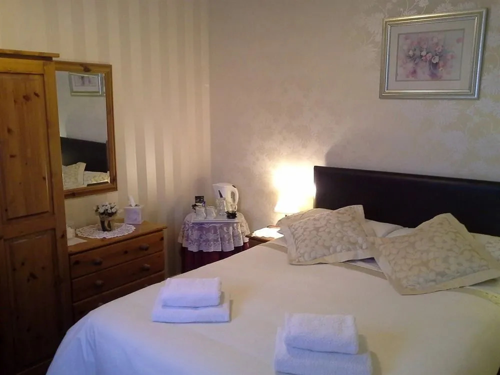 Arbury Lodge Guest House