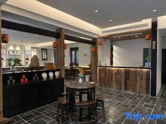 Nine Rooms Garden Hotel (Qixia Zen Temple Branch)