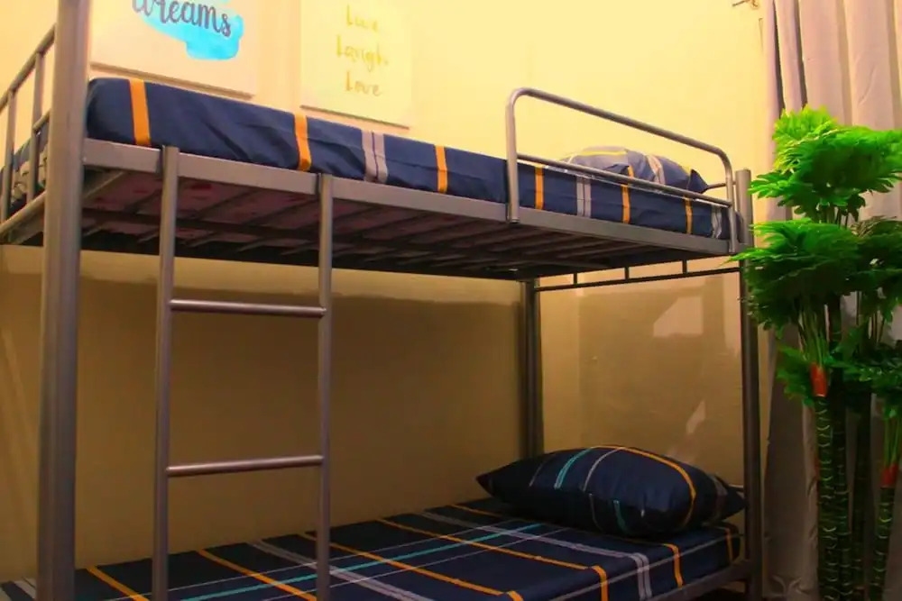 Country Living Hostel